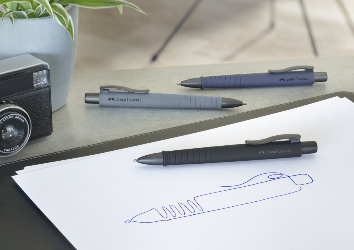 Faber-Castell Poly Urban Kuglepen | XB | Marineblå