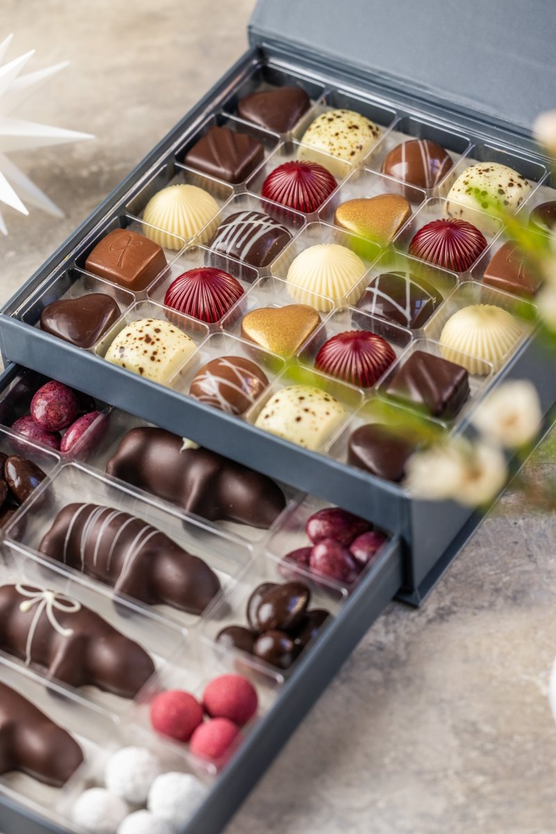 Xocolatl Christmas Selection Drawer Box, 435g