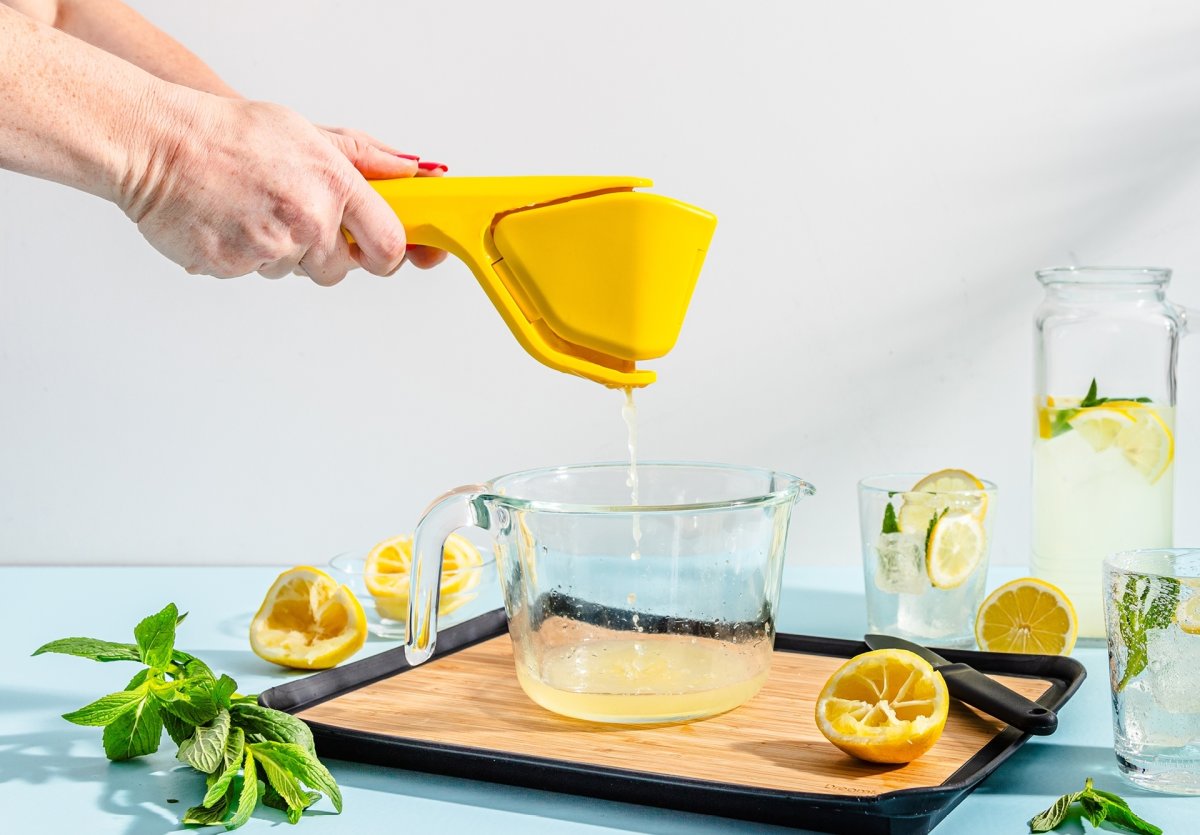 Dreamfarm Fluicer citronpresser, 25cm, gul