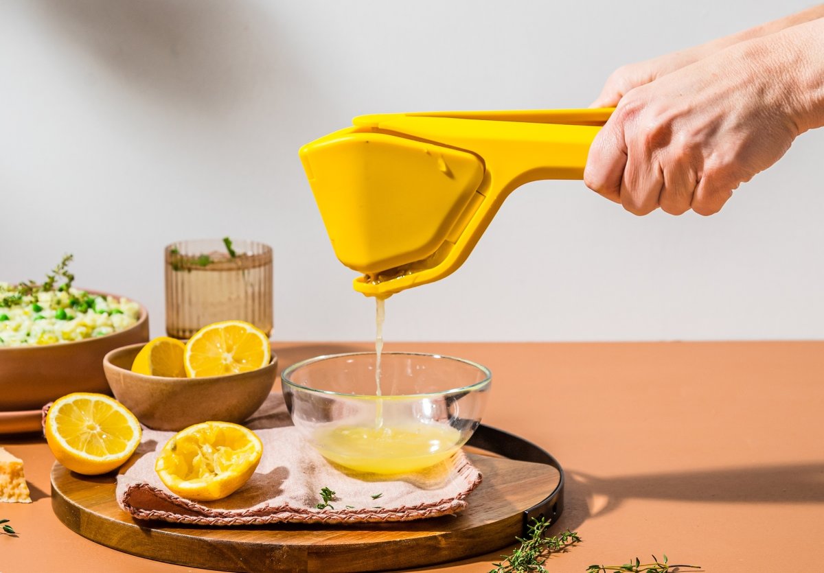 Dreamfarm Fluicer citronpresser, 25cm, gul