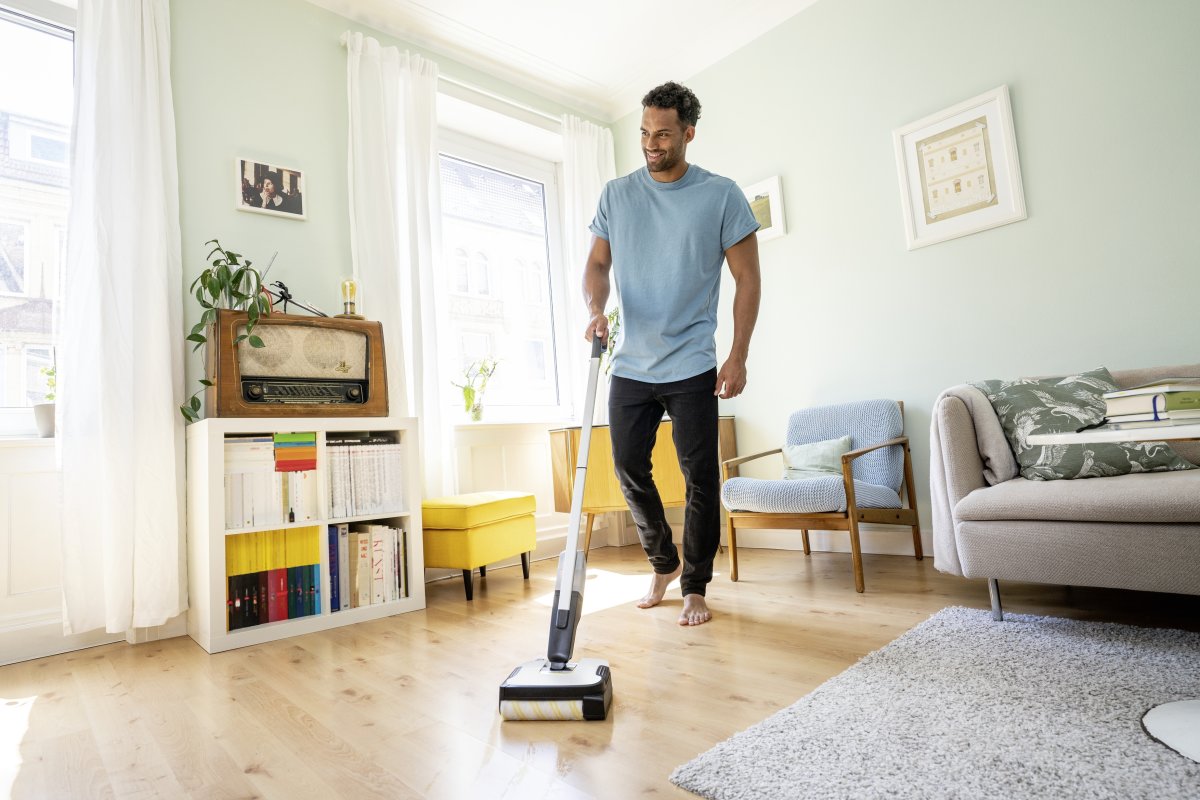 DEMO: Kärcher Gulvvasker FC 2-4, ruller, batteri