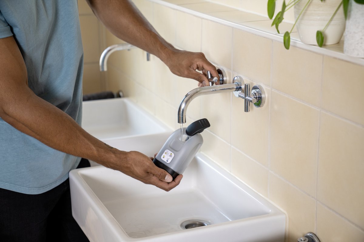 DEMO: Kärcher Gulvvasker FC 2-4, ruller, batteri