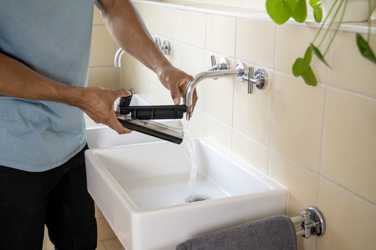 DEMO: Kärcher Gulvvasker FC 2-4, ruller, batteri