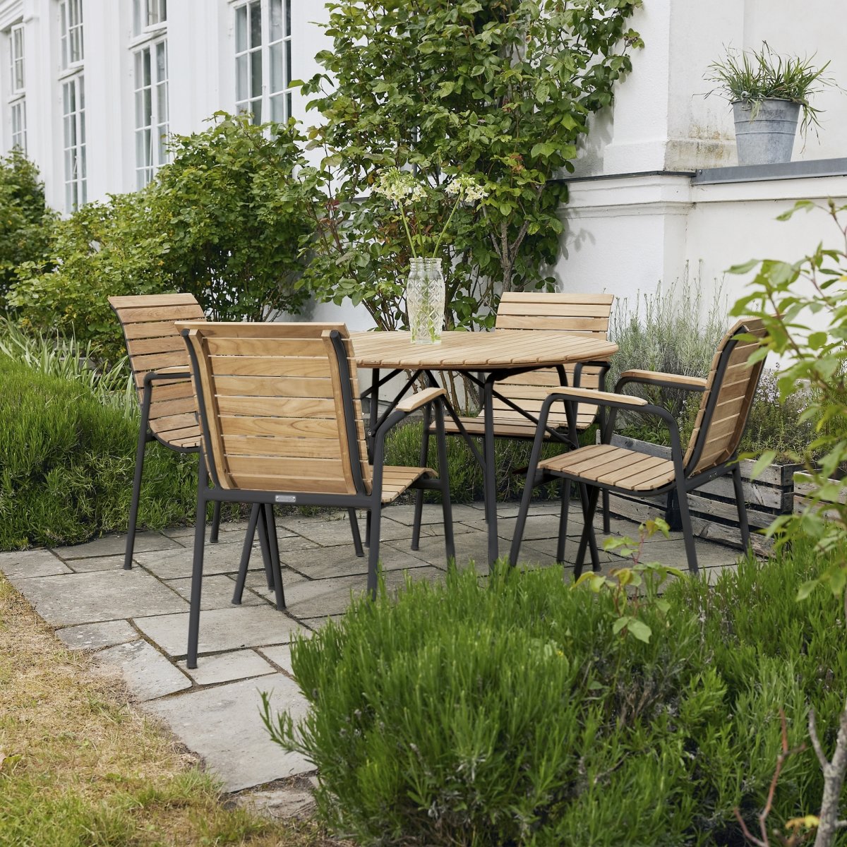 Magnolia havebord ø110 cm + 4 Bellevue, Antracit
