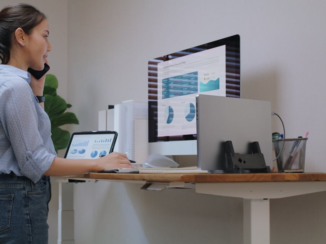 Durable EFFECT VERTICAL Laptop stand