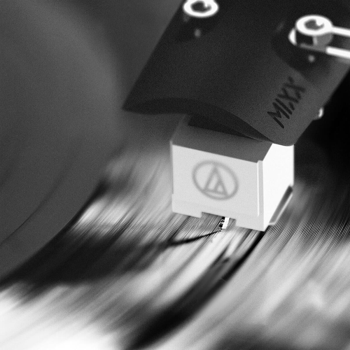 MIXX Pladespiller System 5 Stereo Inkl. Højttalere