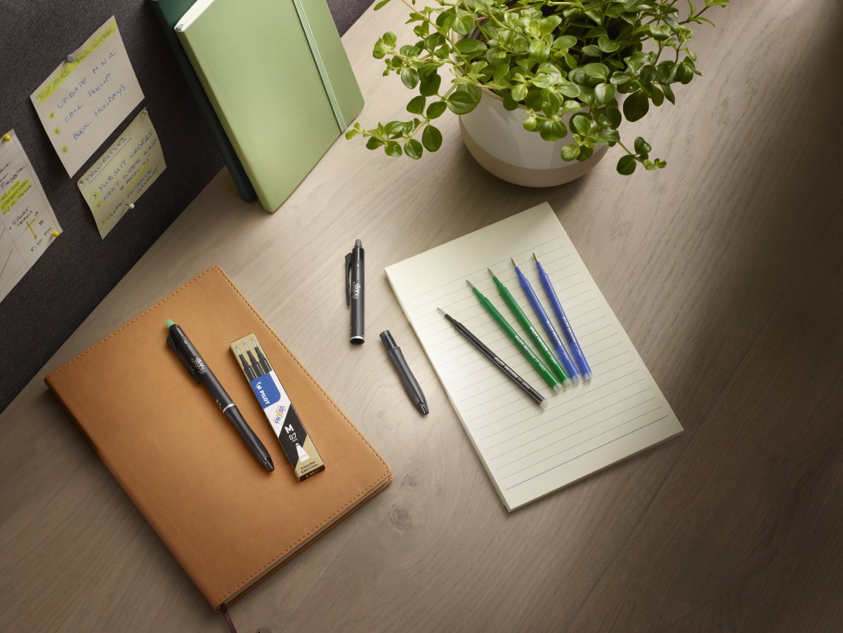 Pilot Frixion Ball+ Greenpack | Rollerpen | Sort