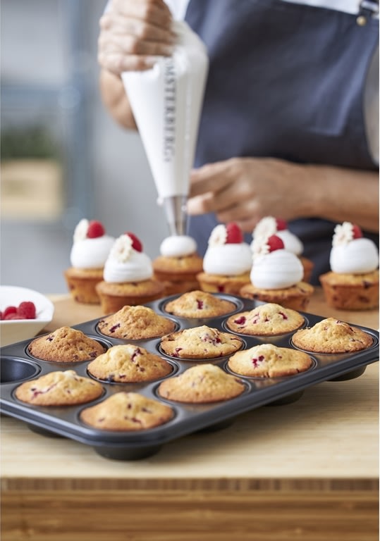 Blomsterbergs Muffinform med 12 rum