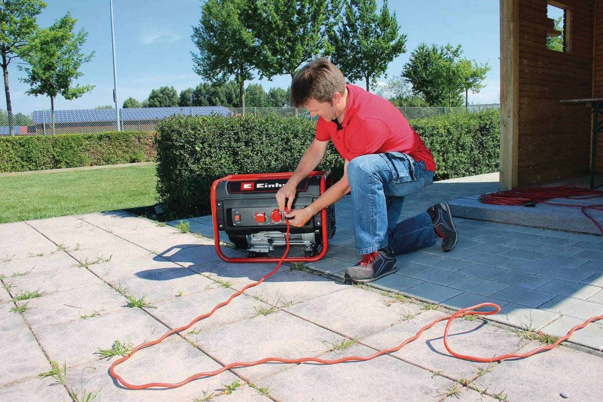 Einhell Generator med 4-taktsmotor, 2400W