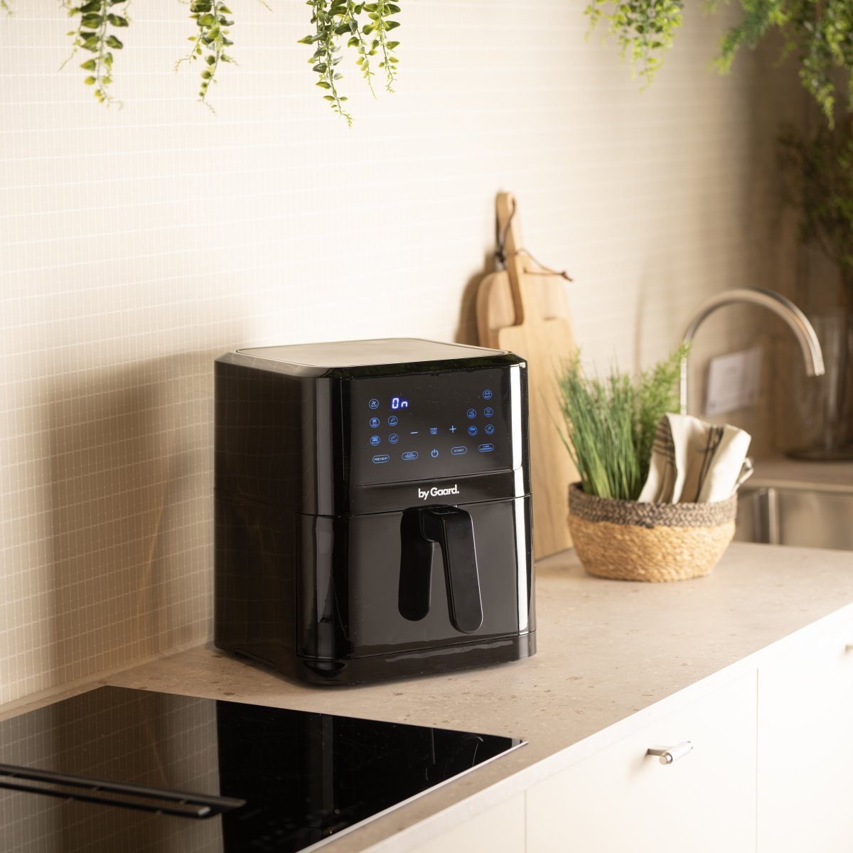 byGaard Airfryer 8 Liter, sort