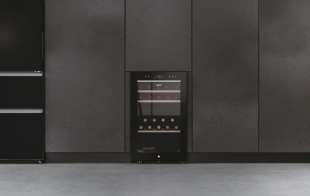 Haier vinkøler 50 Serie 7, sort