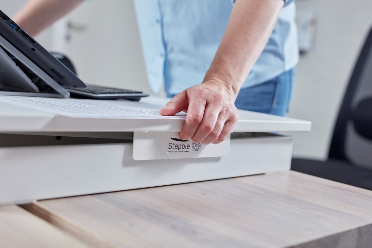 Steppie Desk Riser hæve-sænkebord, hvid