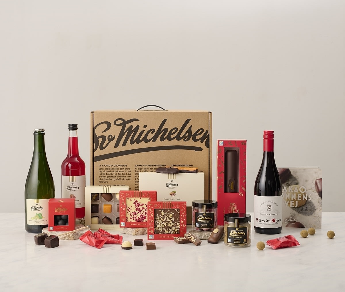 Sv. Michelsen Kæmpe Gaveæske Chokolade, Saft & Vin