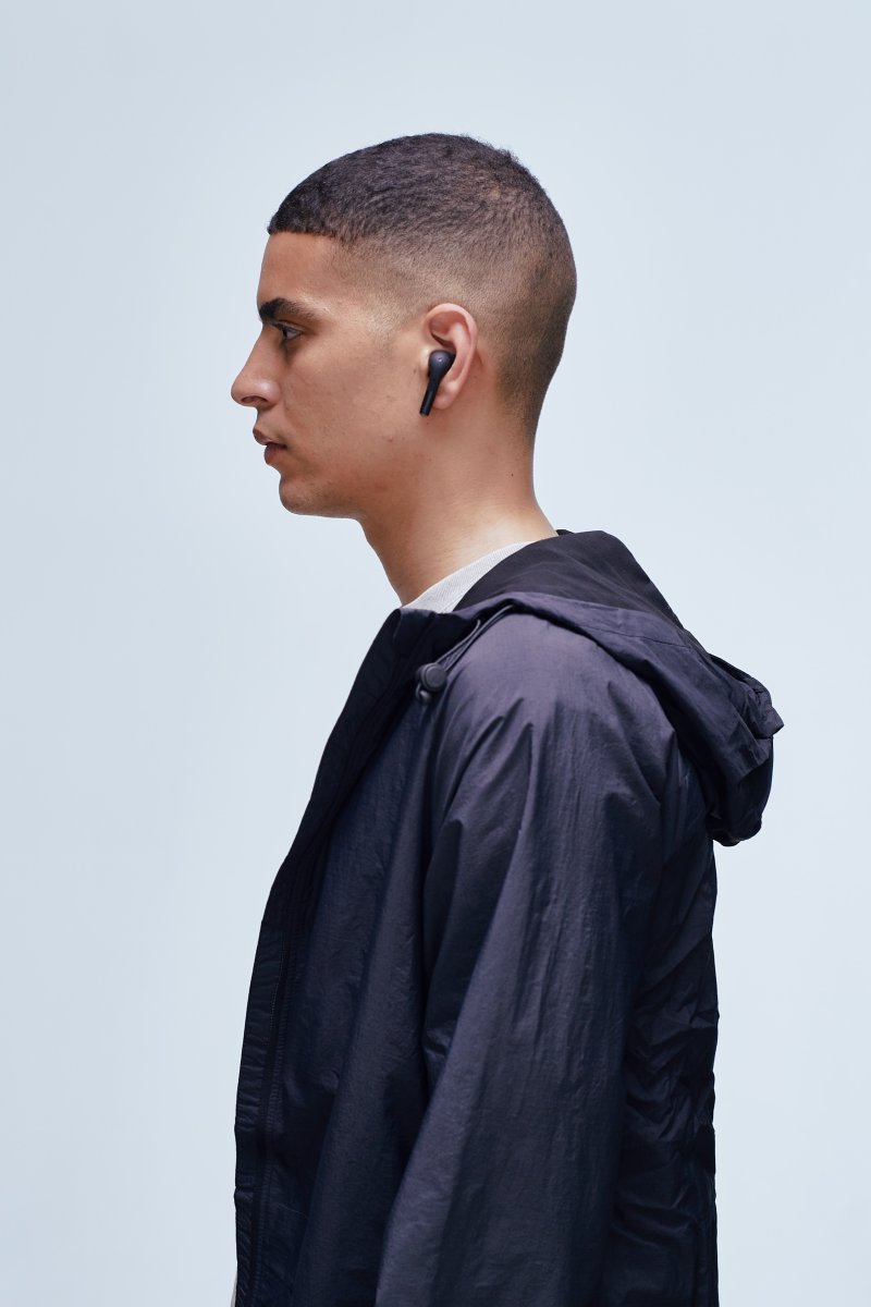 SoundLiving 2.0 Earbuds, sort
