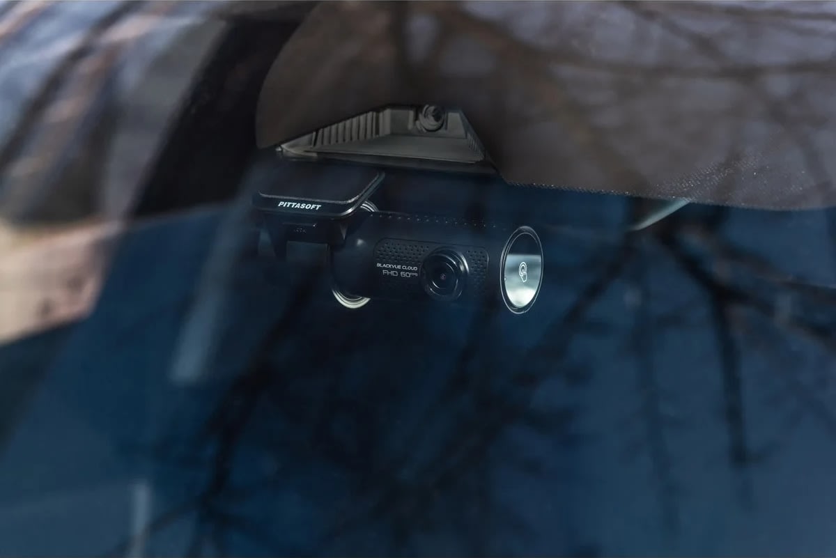Blackvue Dashcam DR770X-2CH II, 64GB, sort