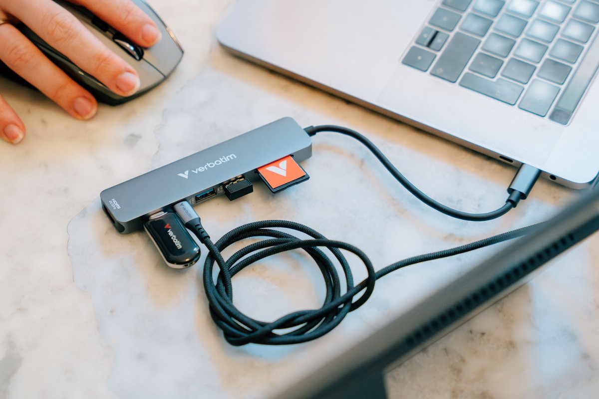 VERBATIM Plectra USB-C Flash Drive, sort - 512GB