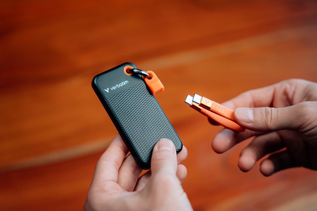 VERBATIM USB 3.2 Gen 2 1TB, SSD, Sort/Orange