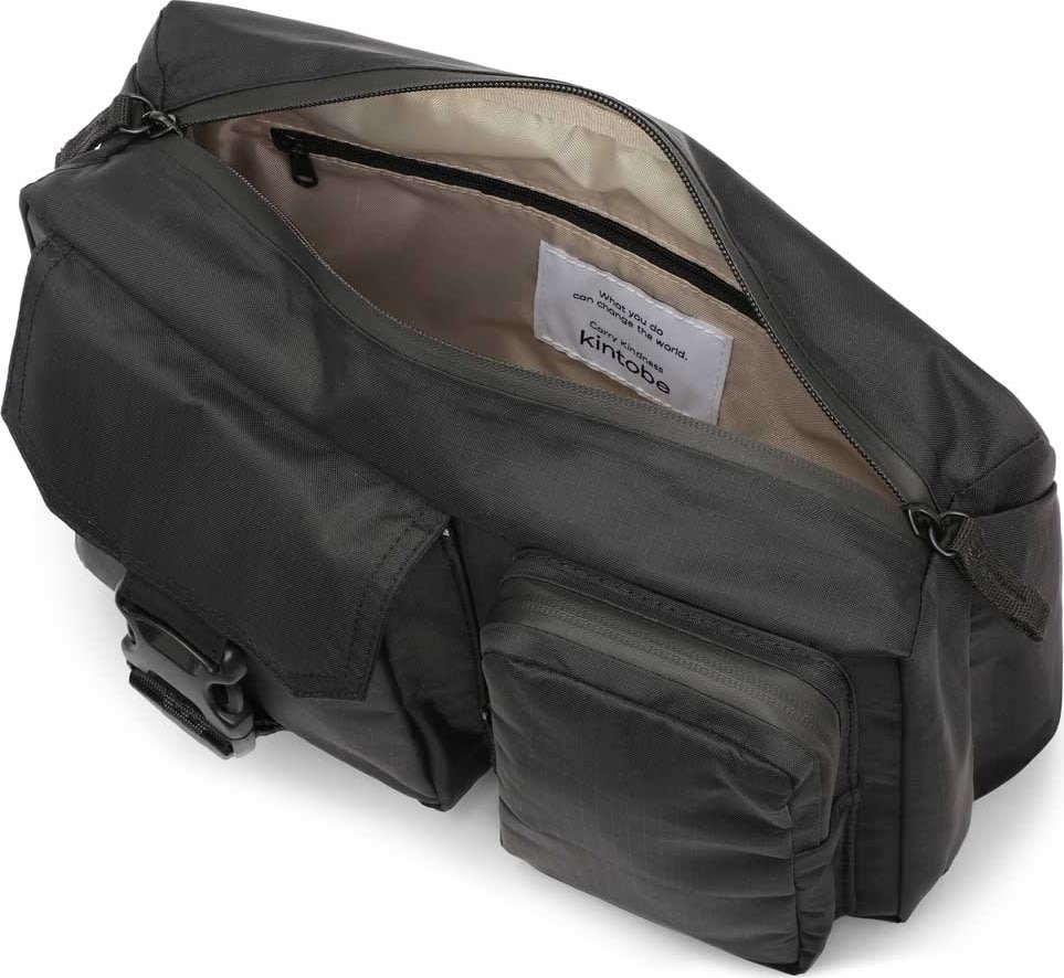 Kintobe Luca, Jet Black