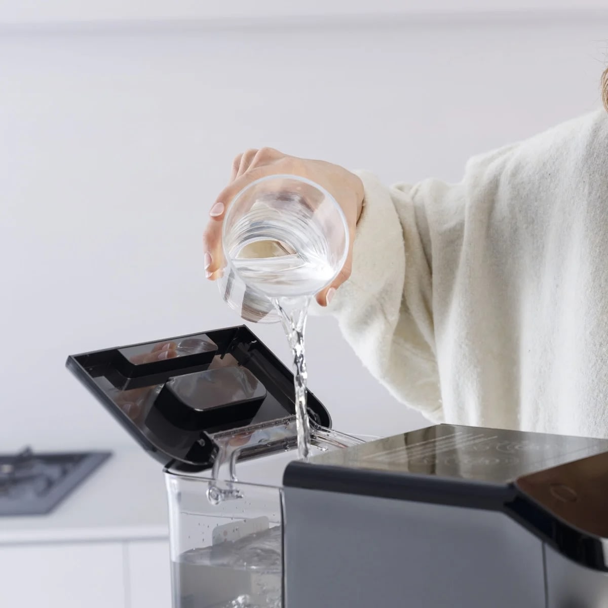 TAURUS Kaffemaskine, Accento Latte - Automatisk