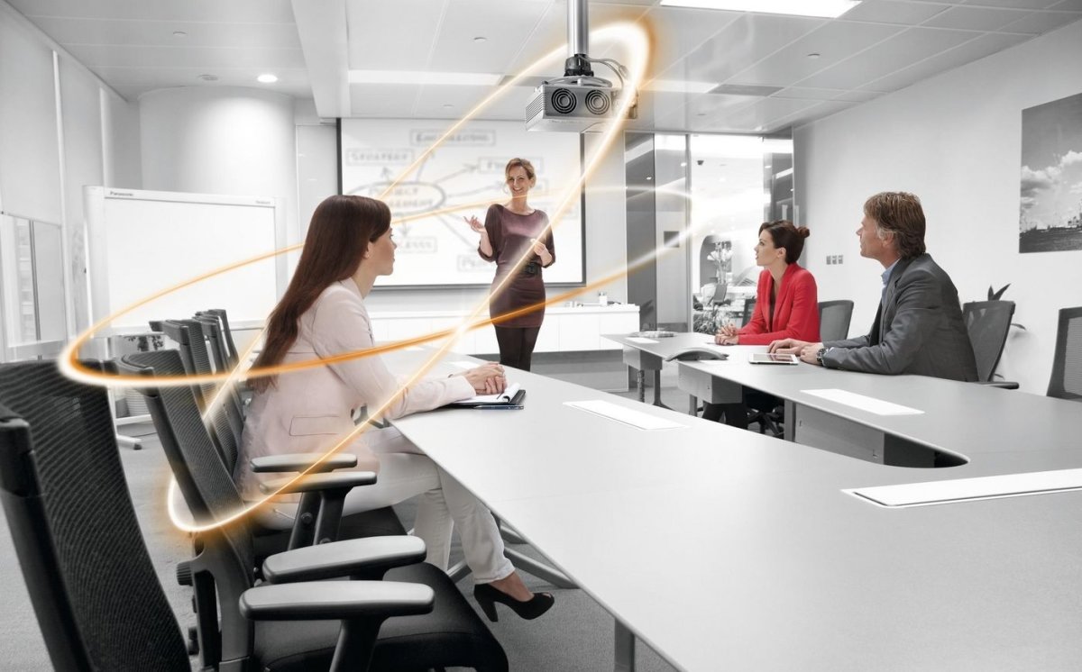 Vogel's Projekter loftmonteringsbeslag - 85-135 cm