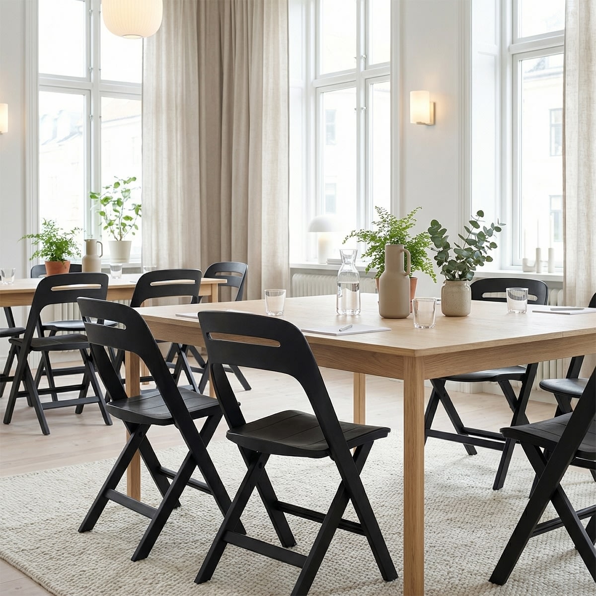 Novite klapstol, sort