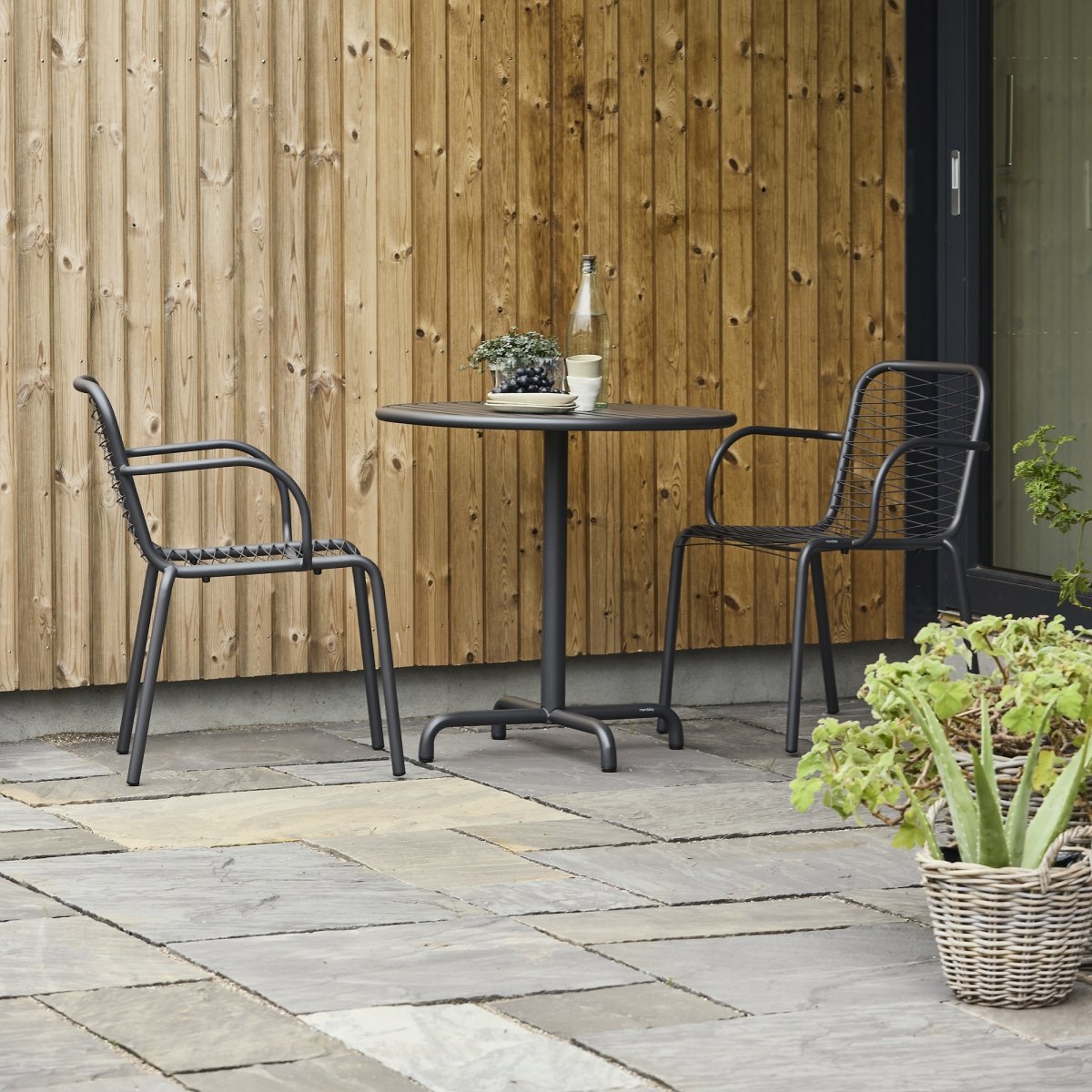 Ivy Cafébord ø76cm + 2 stole Ivy Wire, Antracit