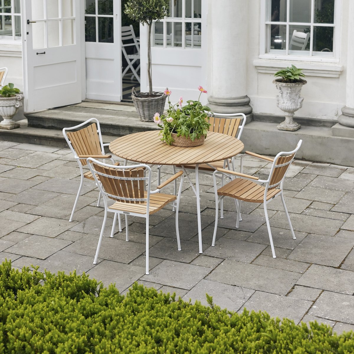 Magnolia Havebord ø110 cm, Hvid