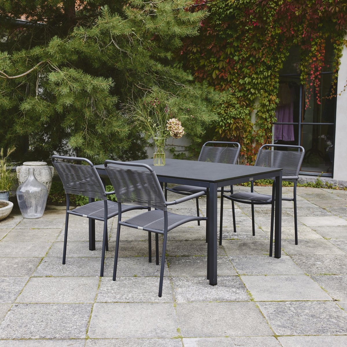 Pure Havebord L132cm + 4 stole Verona, Antracit