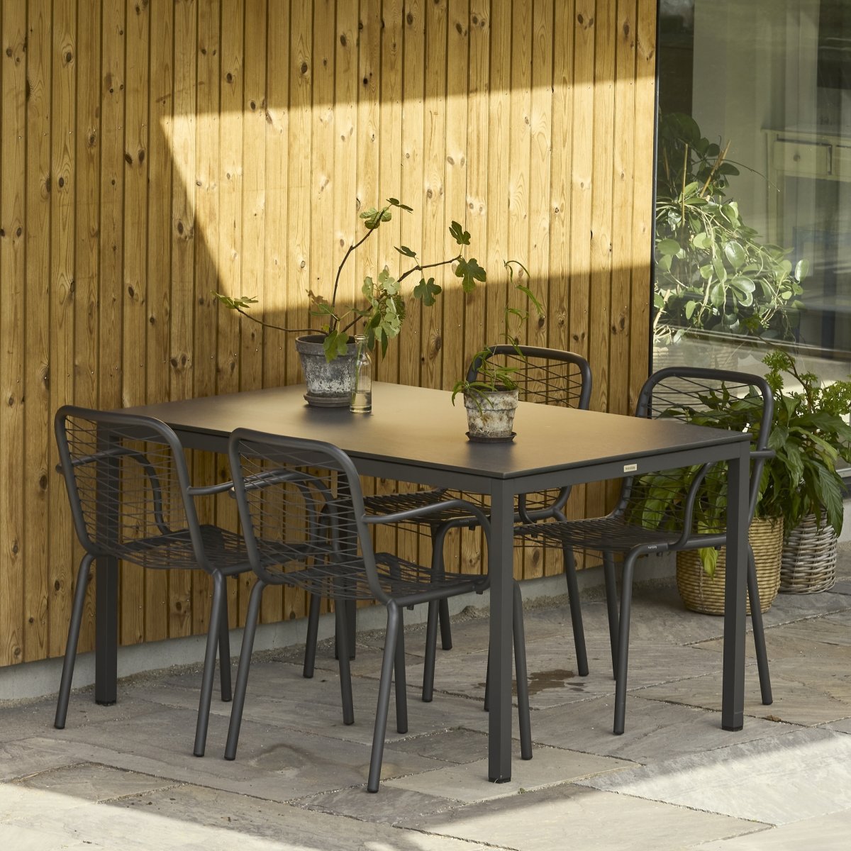 Pure Havebord L132cm + 4 stole Ivy Wire, Antracit