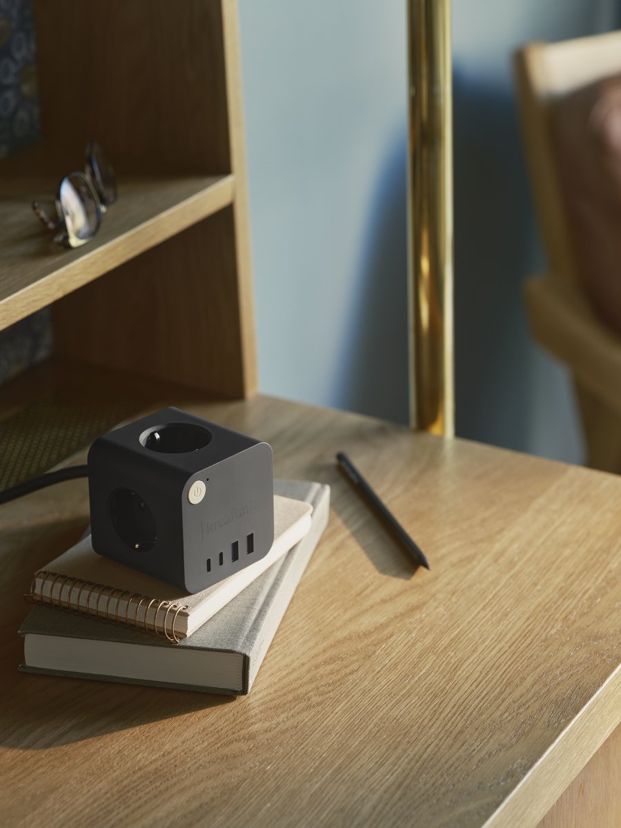 Kreafunk Ambie Wired Strømstation, sort