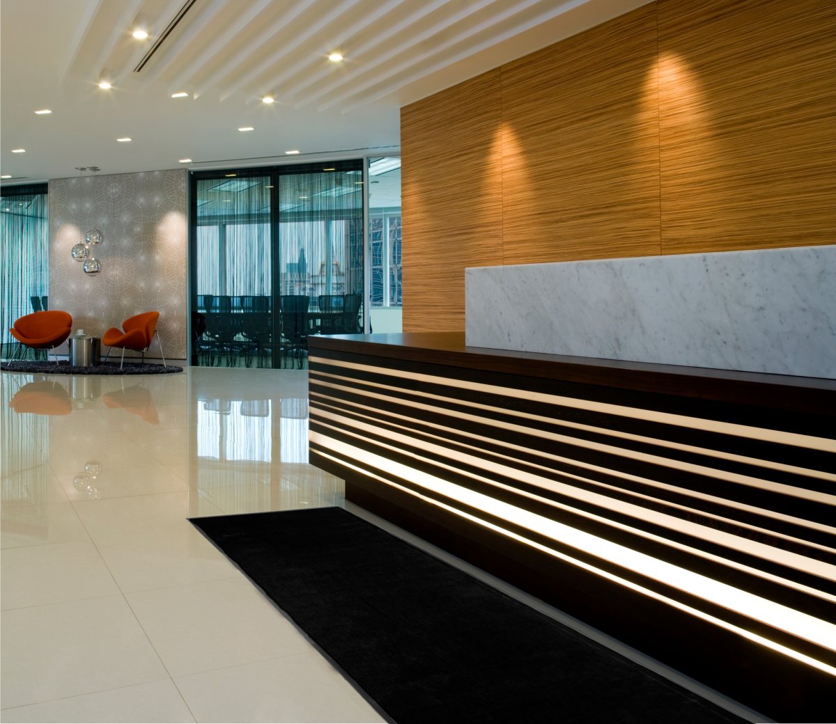 Skridsikker tæppe/måtte, 400x90 cm, sort