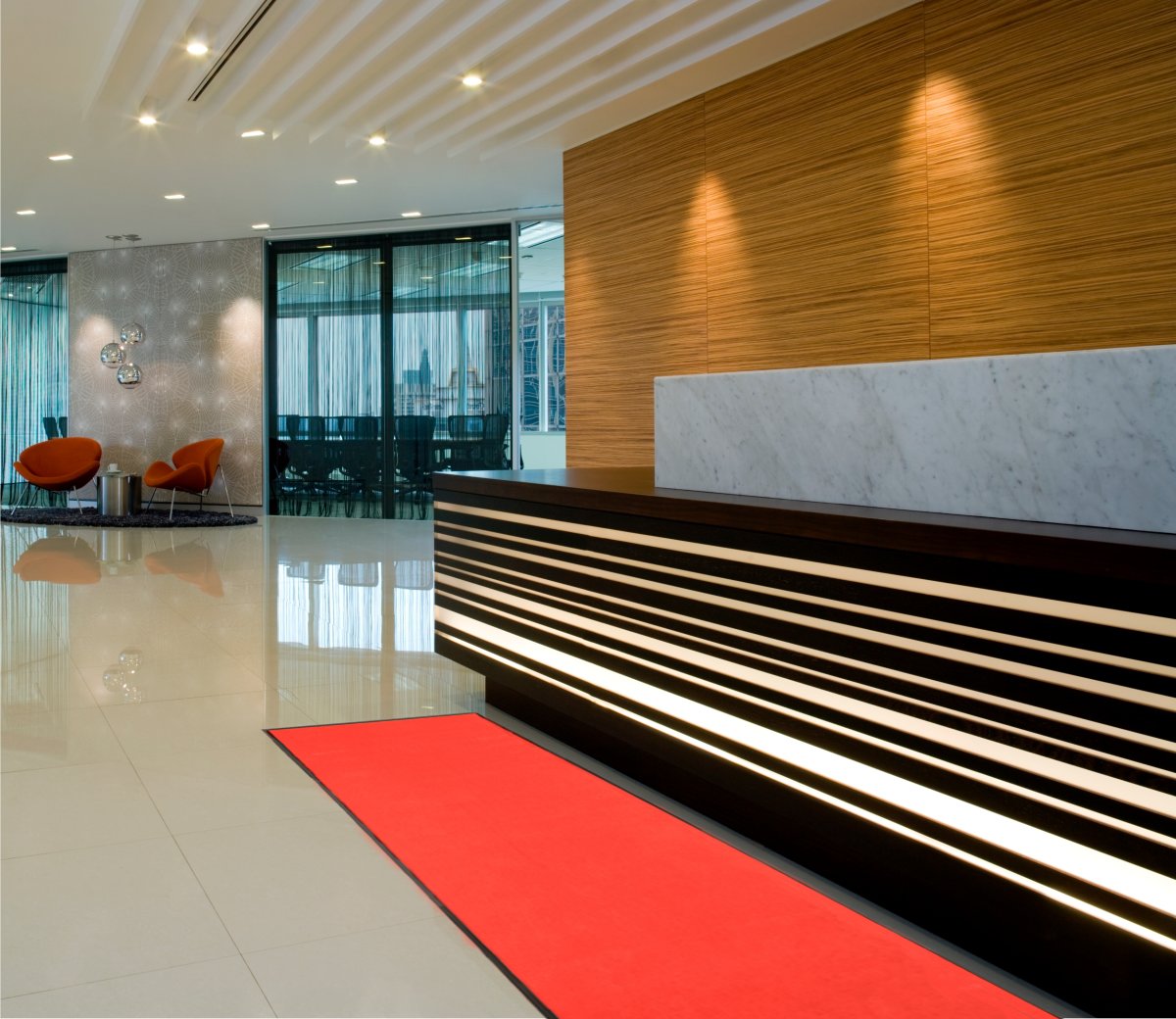 Skridsikker tæppe/måtte, 400x90 cm, rød