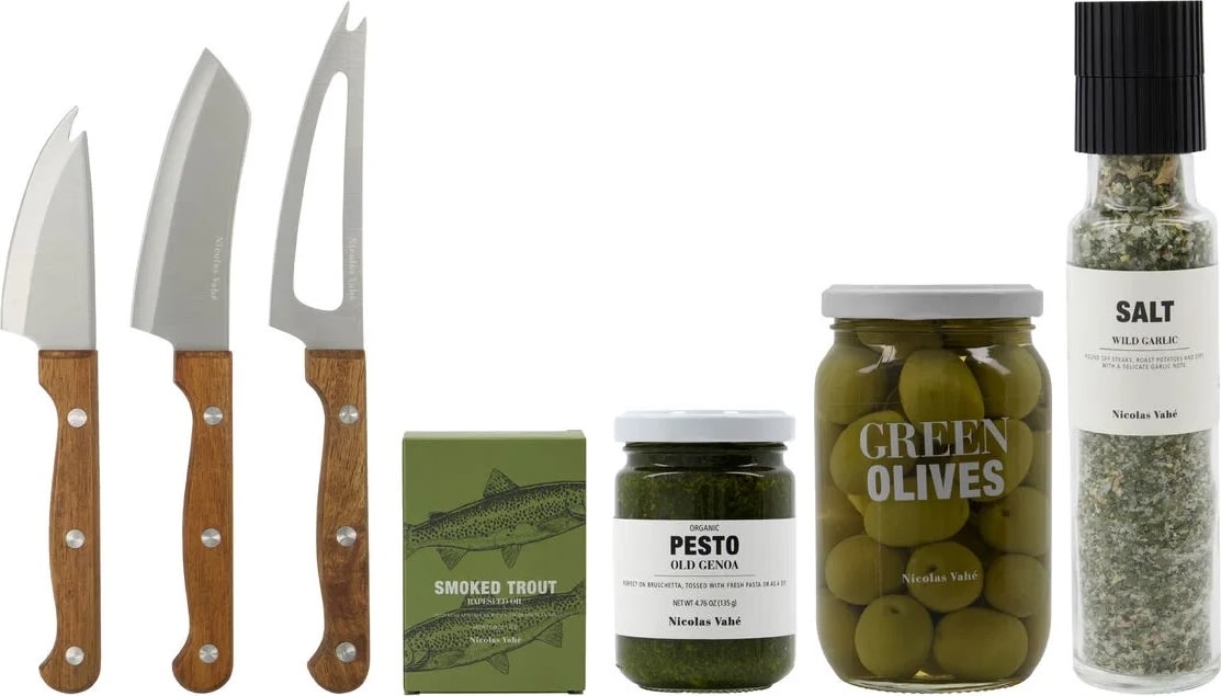 Nicolas Vahé Gavepose "Tapas Tuesday Or Thursday"