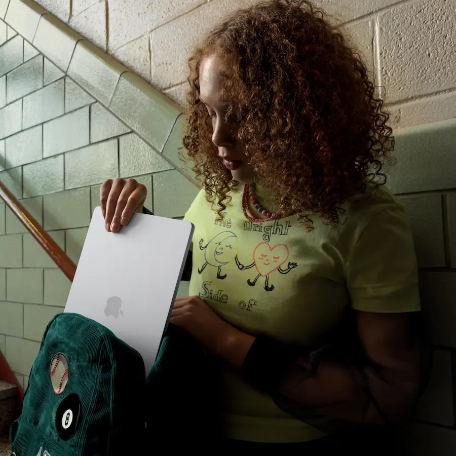 Apple MacBook Air M5 15", 16GB, 512GB SSD, skyblå