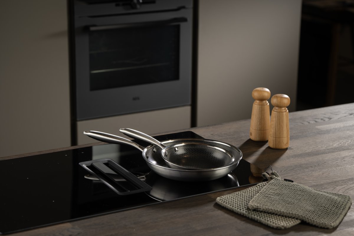 by Gaard Hexa Stegepandesæt, Ø20 & Ø28 cm