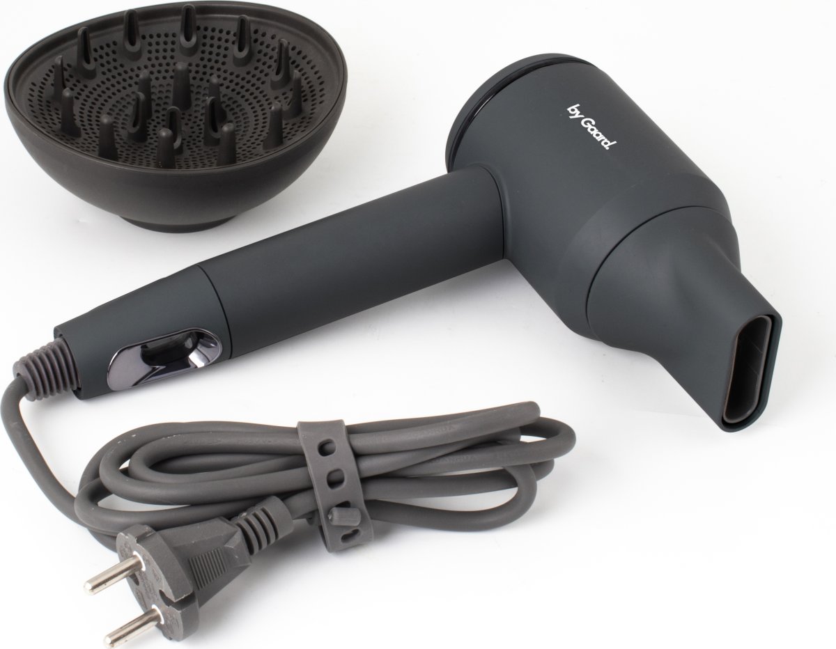 by Gaard Hårtørrer Brushless Føn 110.000 RPM
