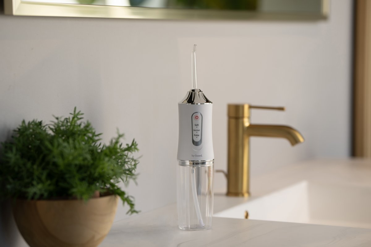 by Gaard Vandflosseren