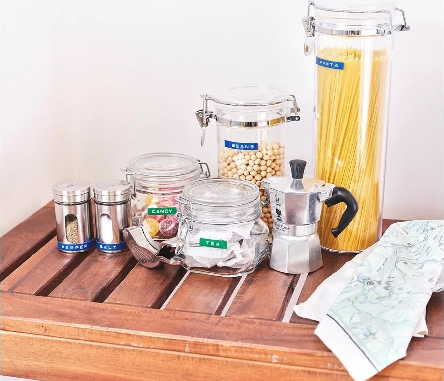 Dymo 3D prægetape 9mm x 3m i sort/rød/blå