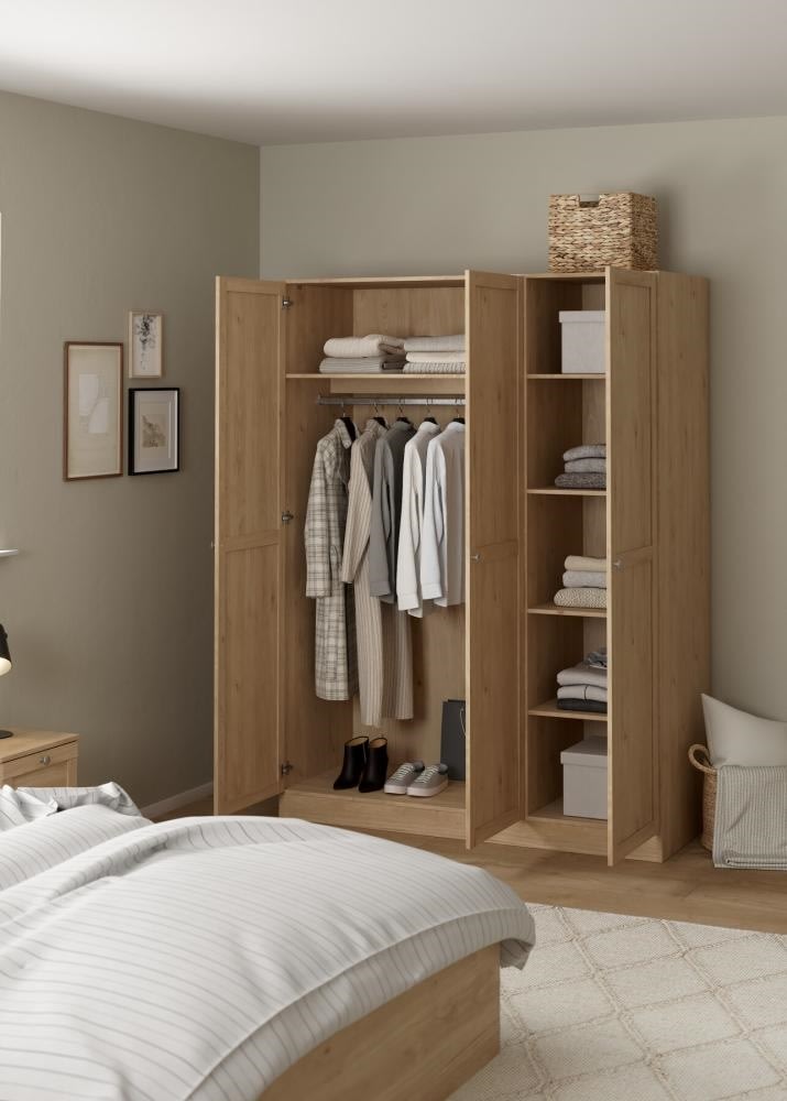 Coreline garderobeskab 3 døre, eg