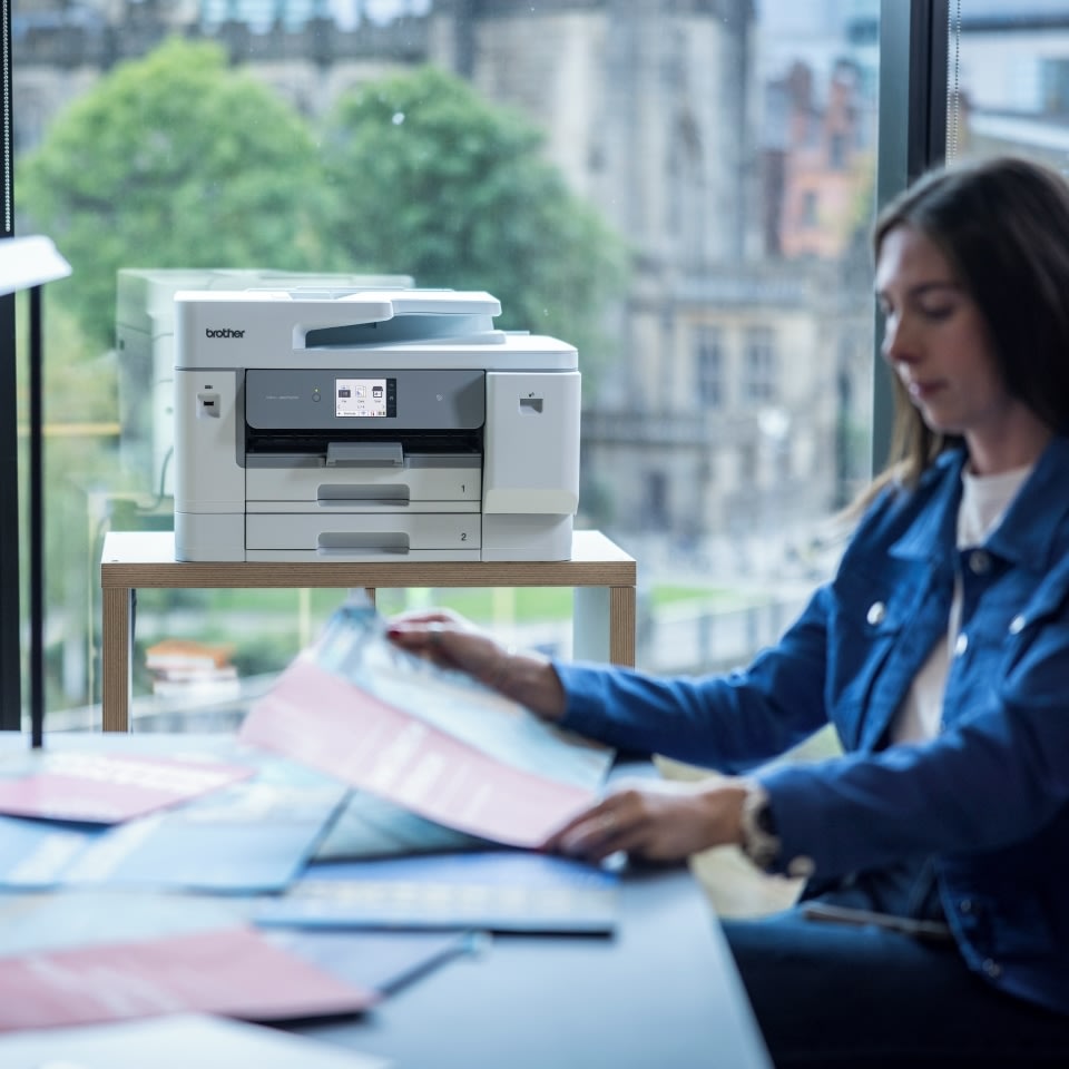 Brother MFC-J6975DW A3 farve 4-i-1 inkjetprinter