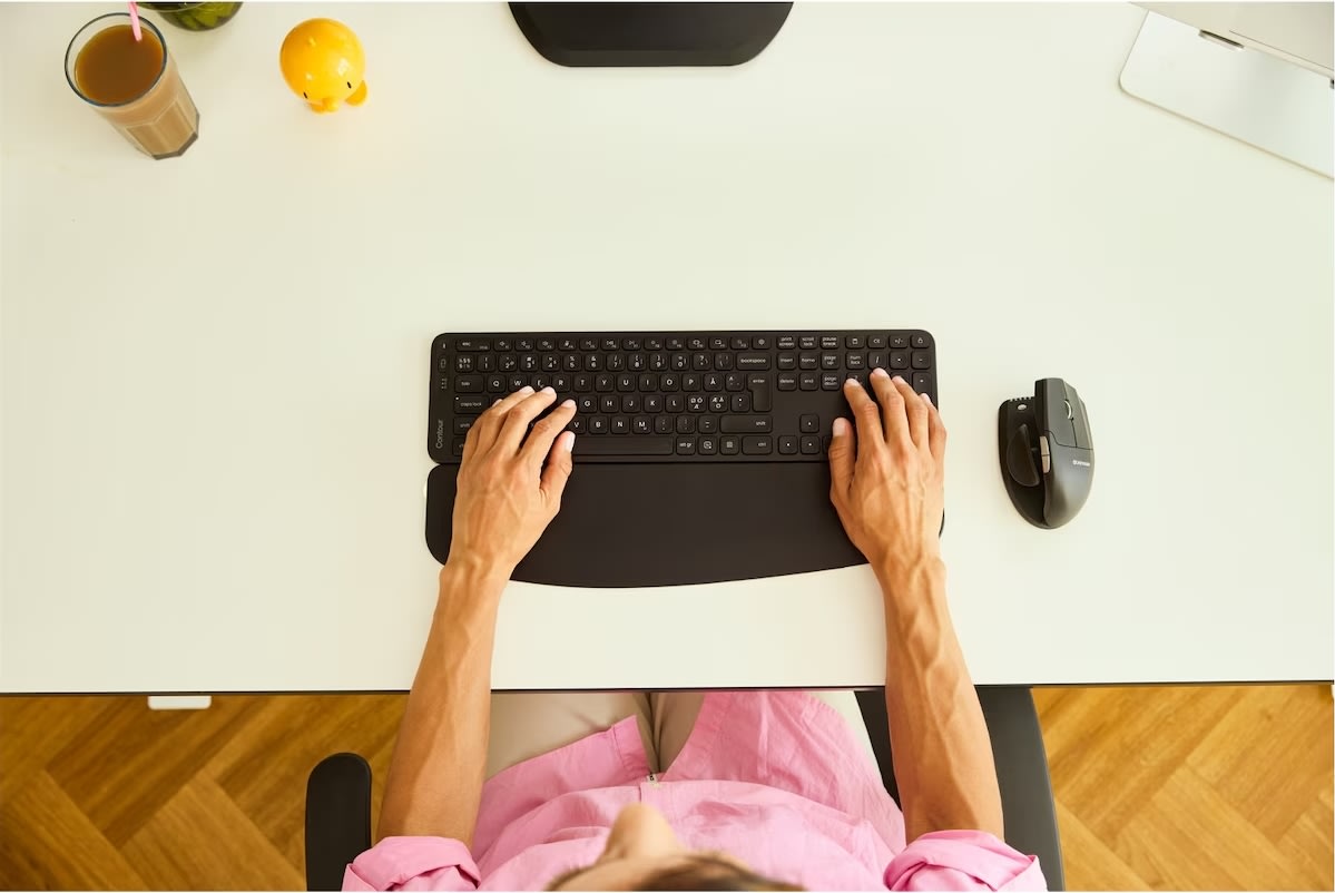 Contour Balance Full-Size håndledsstøtte