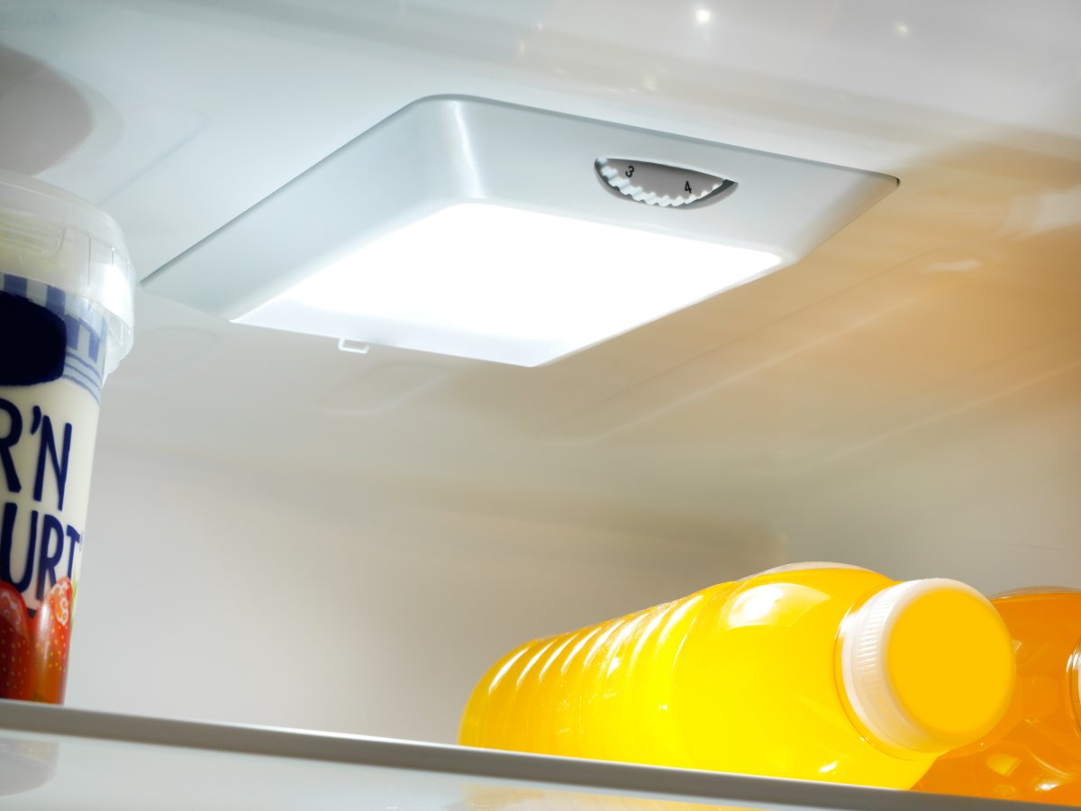 Grand Gourmet  Køleskab med fryser - RF180B, 269L