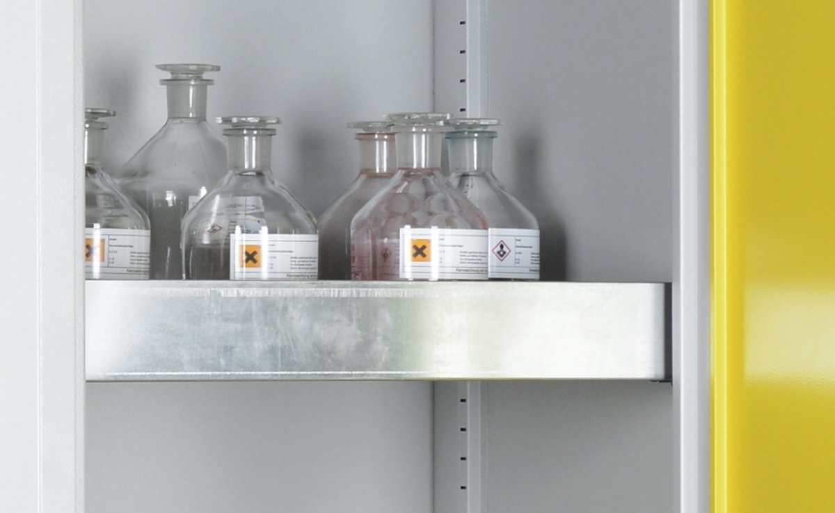 Hyldebakke til kemiskab, 600x500 mm.