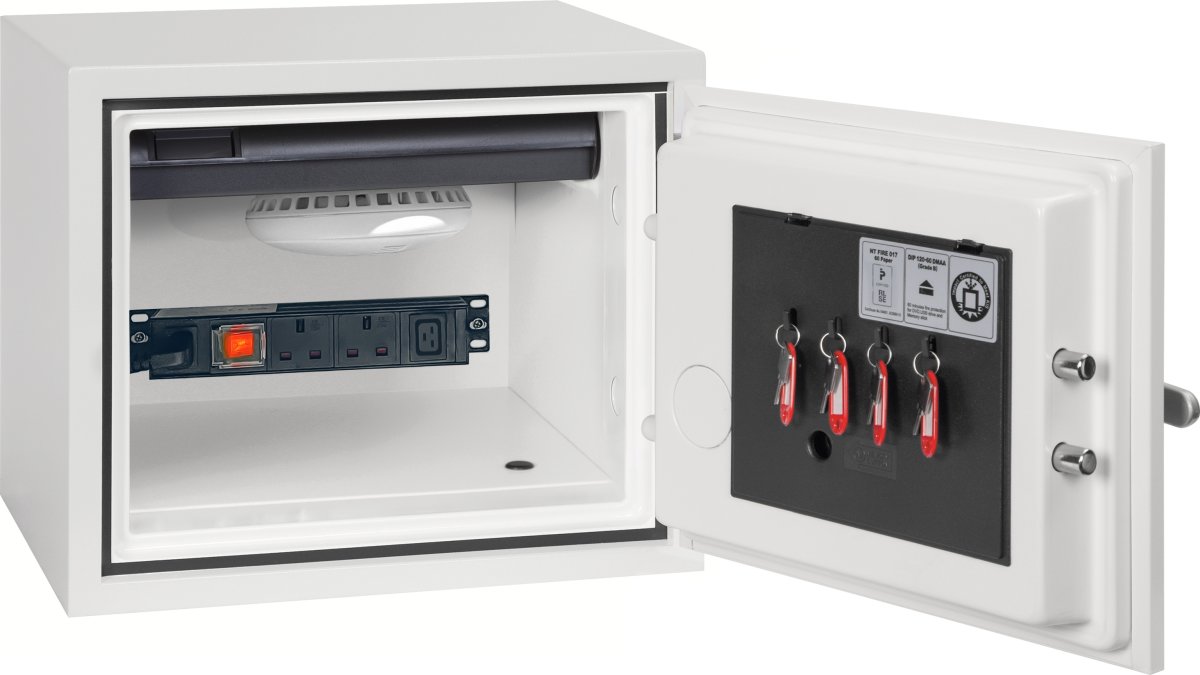 Titan Batteriskab, 19 liter, 360x410x365 mm