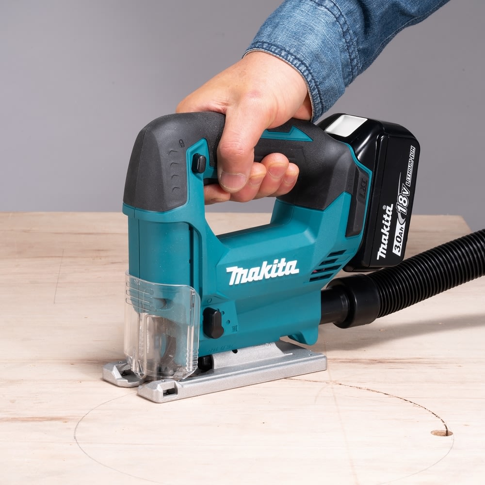Makita Stiksav LXT, 18V, ex. batt. DJV186Z