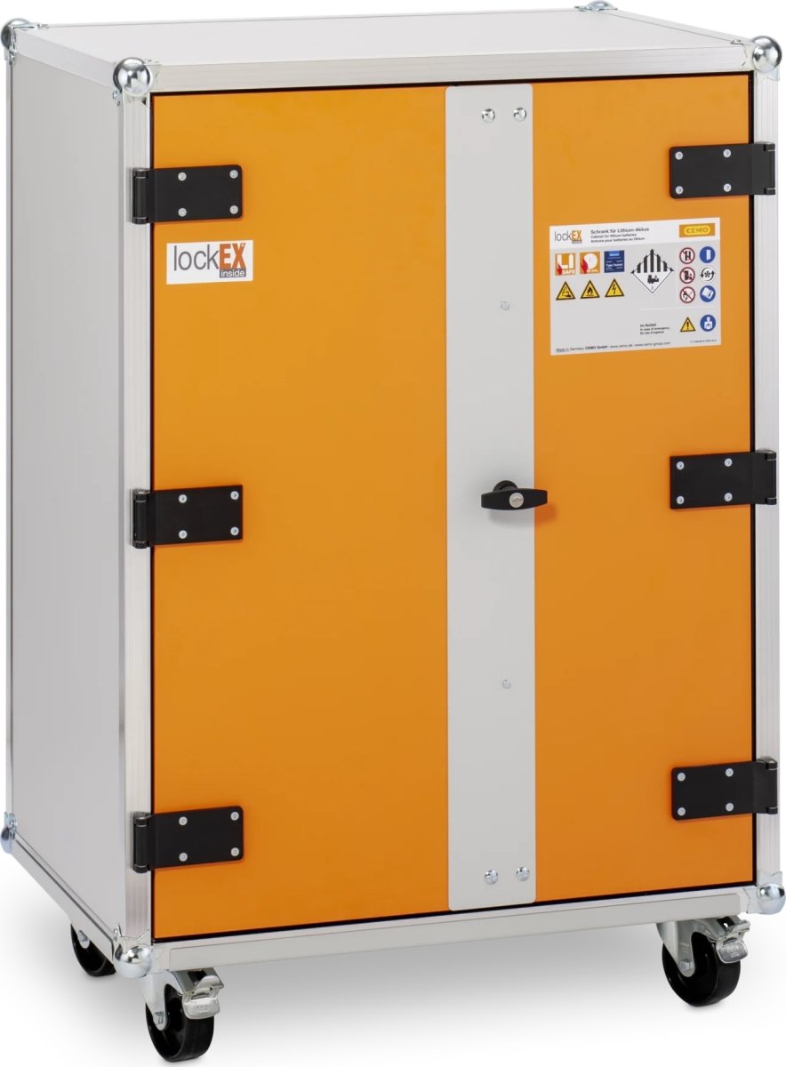 Batteriopbevaringsskab 230V m/hjul, 66x80x115 cm.