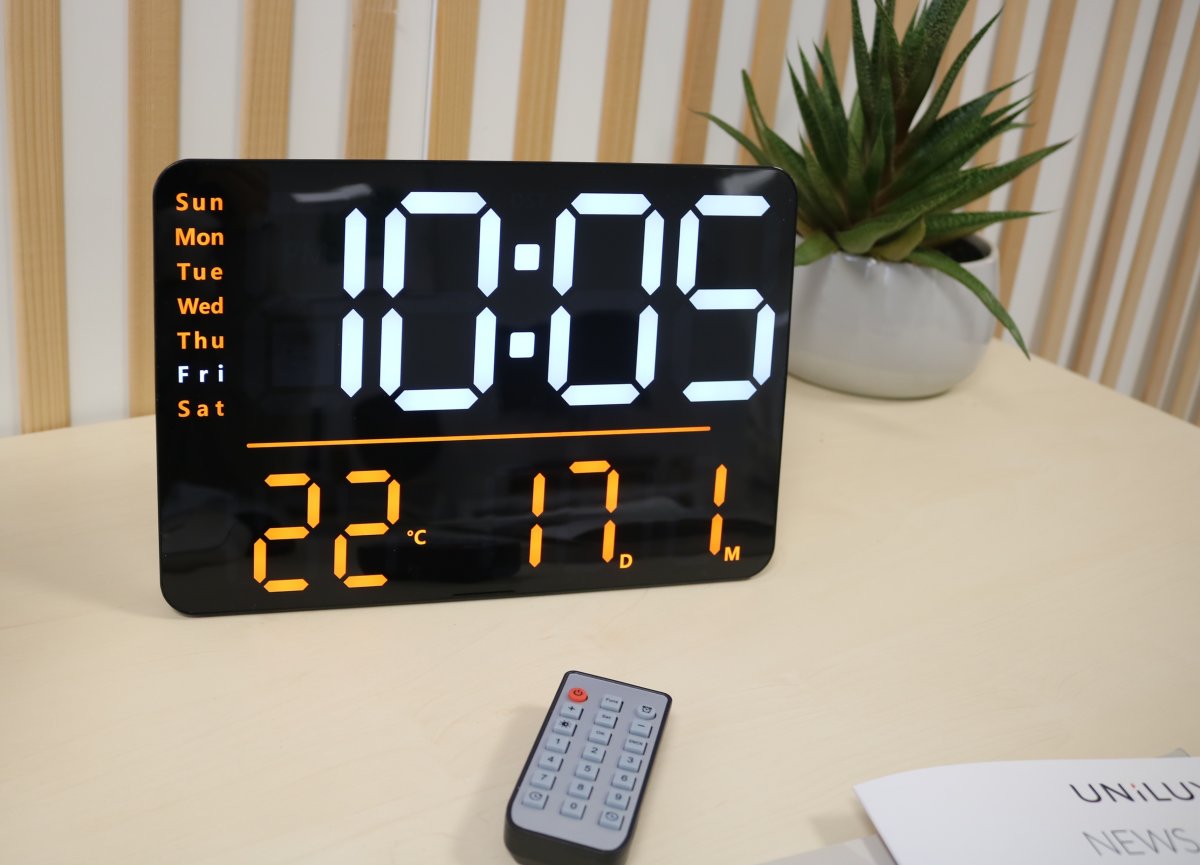 Unilux Numi Digitalt LED Ur