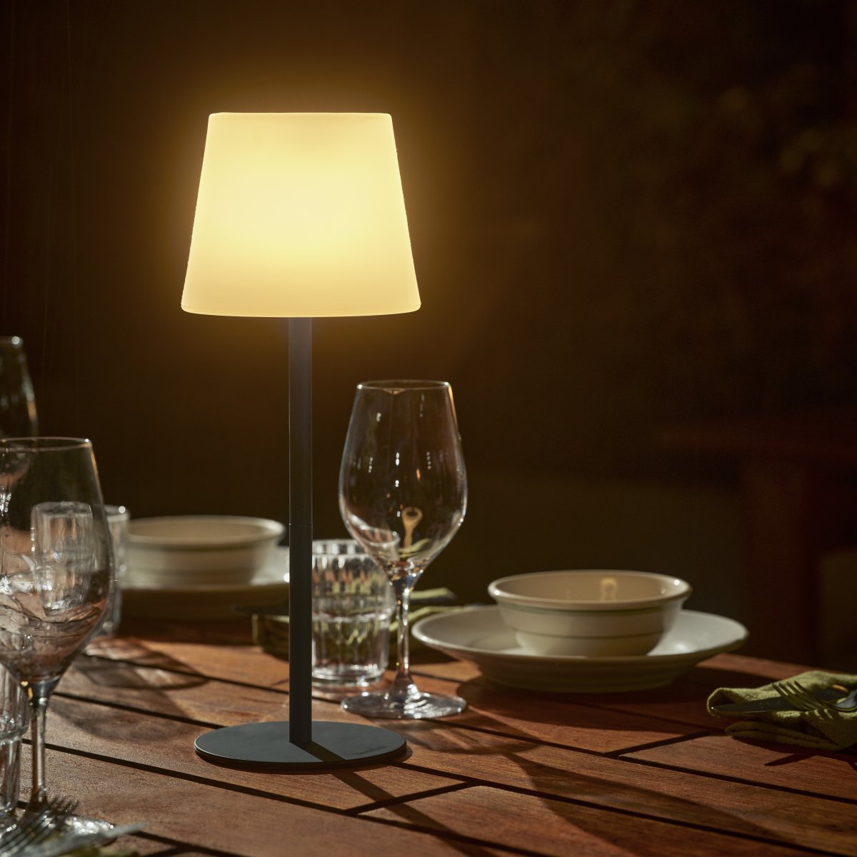 Kreafunk Arc Solcelle Bordlampe, sort