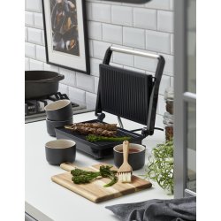 Holm Grill med tilbehør