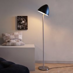 Dyberg Larsen OULU Golvlampa, svart